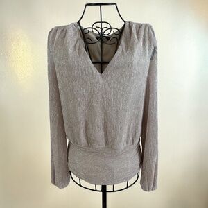 White House Black Market Blush Pink Shimmer V-Neck Top XS Holiday Party